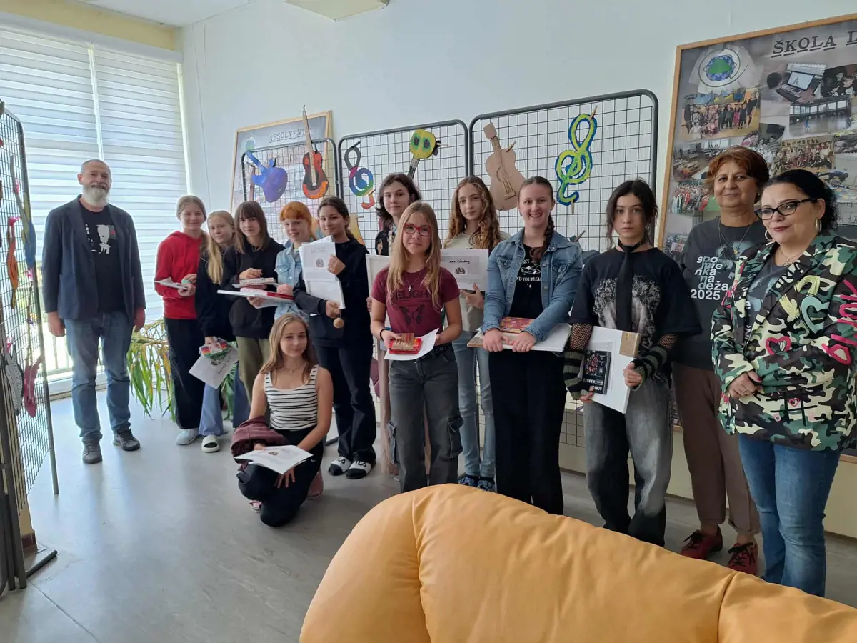 Gitarový les rastie ďalej