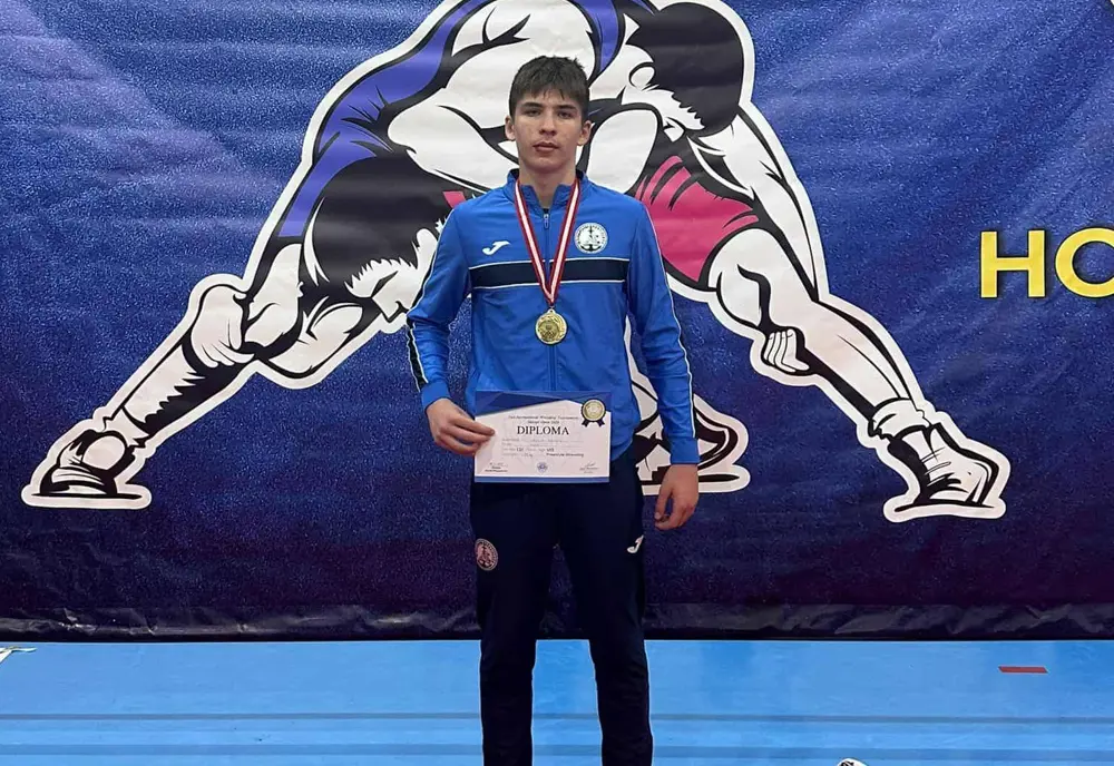 Dúbravčan Alex Jakšík zabojoval na medzinárodnom turnaji