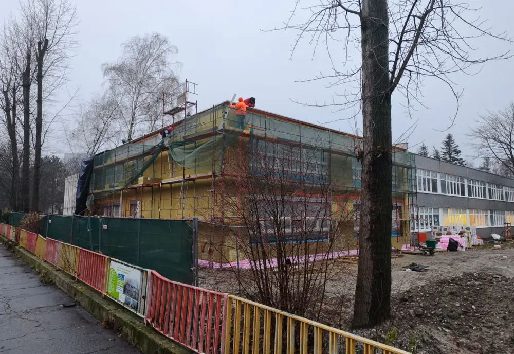 Kamery a ulice, športoviská i školy