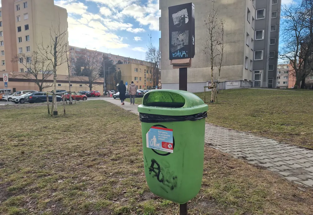  Skúška iných vreciek na exkrementy