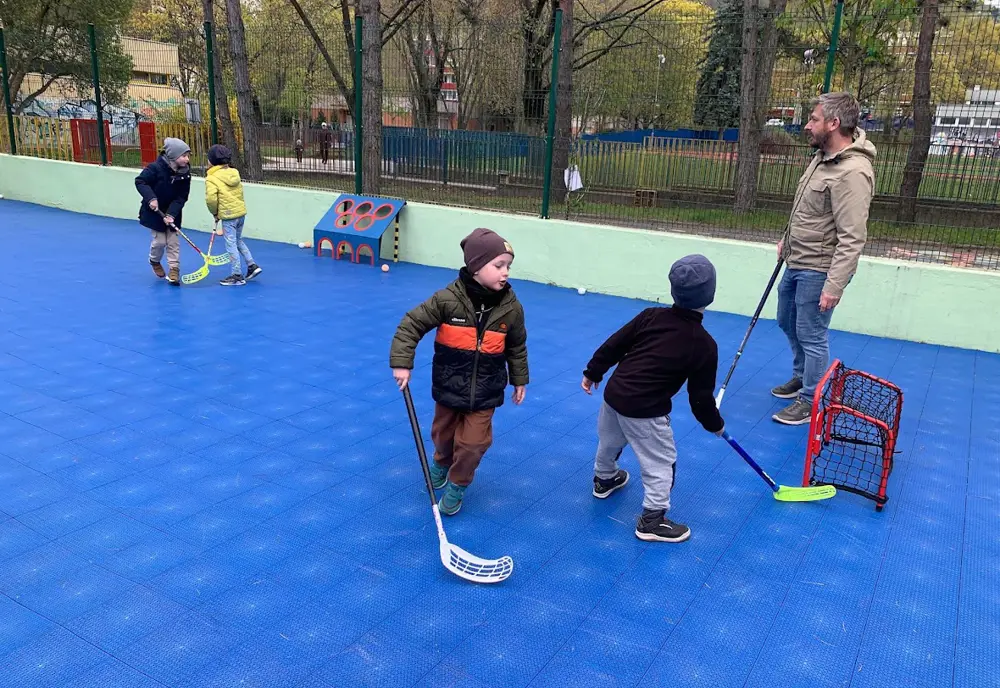 Florbal v Dúbravke spája generácie! 