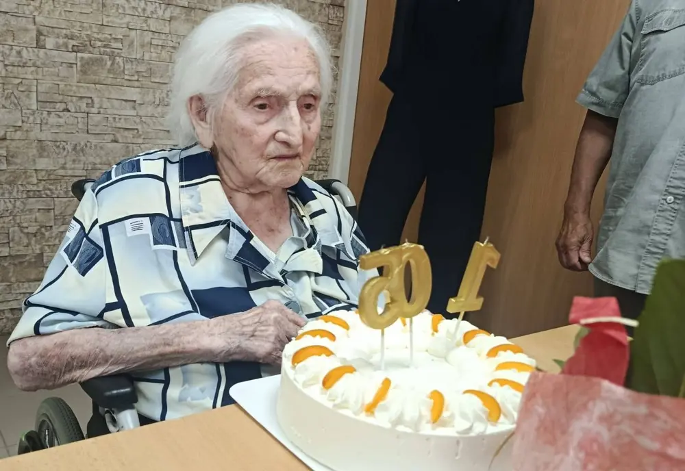 Úctyhodných 105 rokov