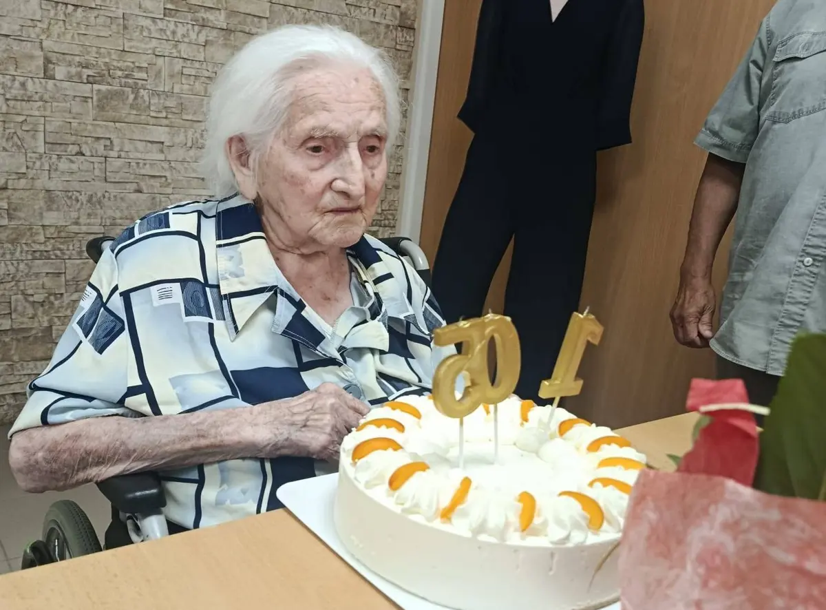 Úctyhodných 105 rokov