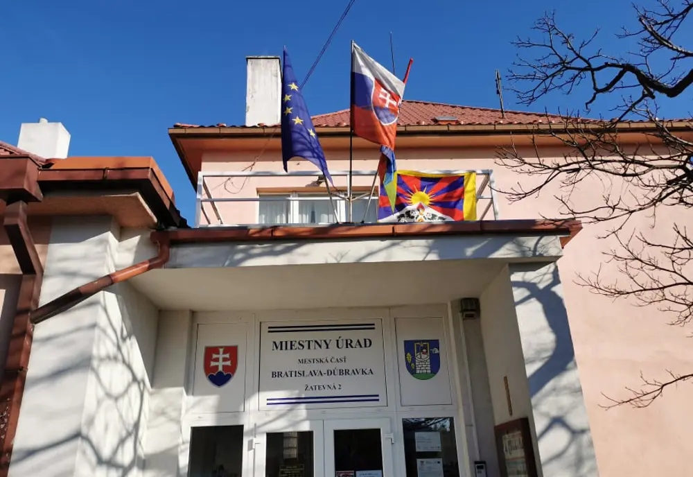 Osvedčovanie podpisov aj na úrade