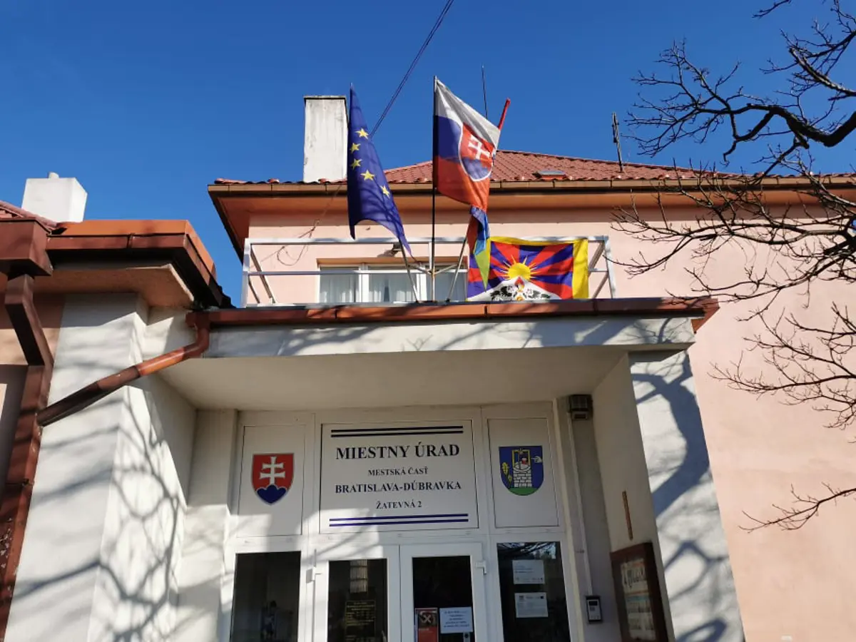 Osvedčovanie podpisov aj na úrade
